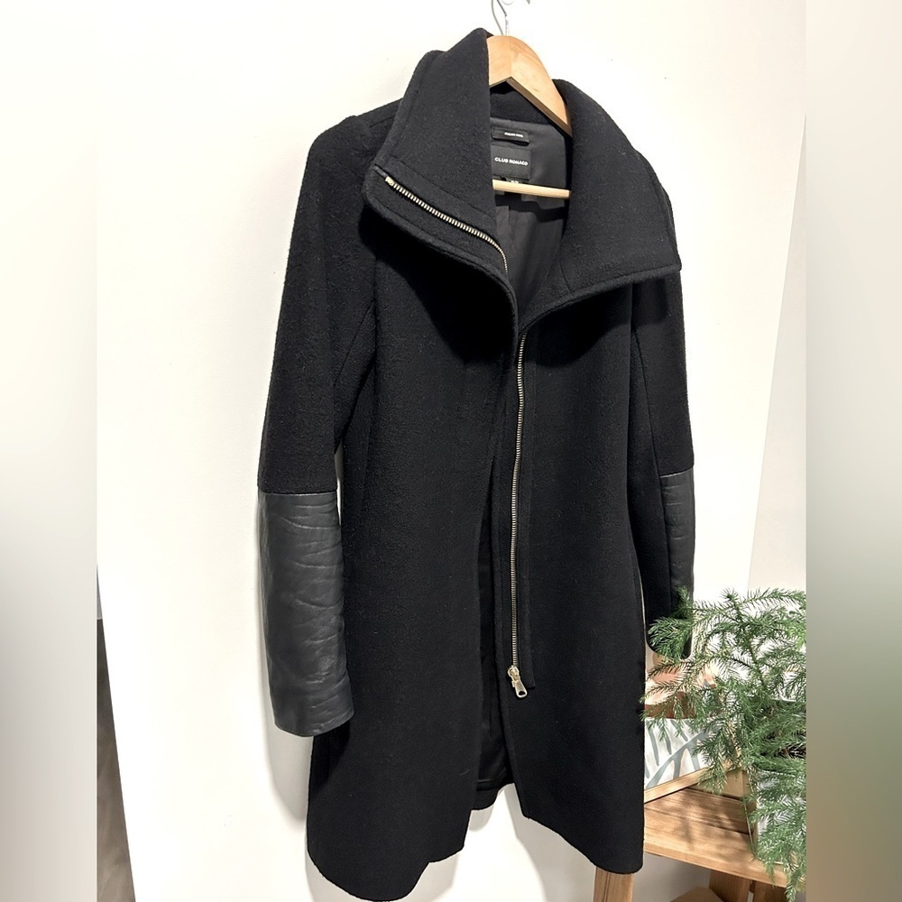 Club Monaco Wayland Coat ~ Black Wool with leather sleeve detailing - Picture 3 of 11